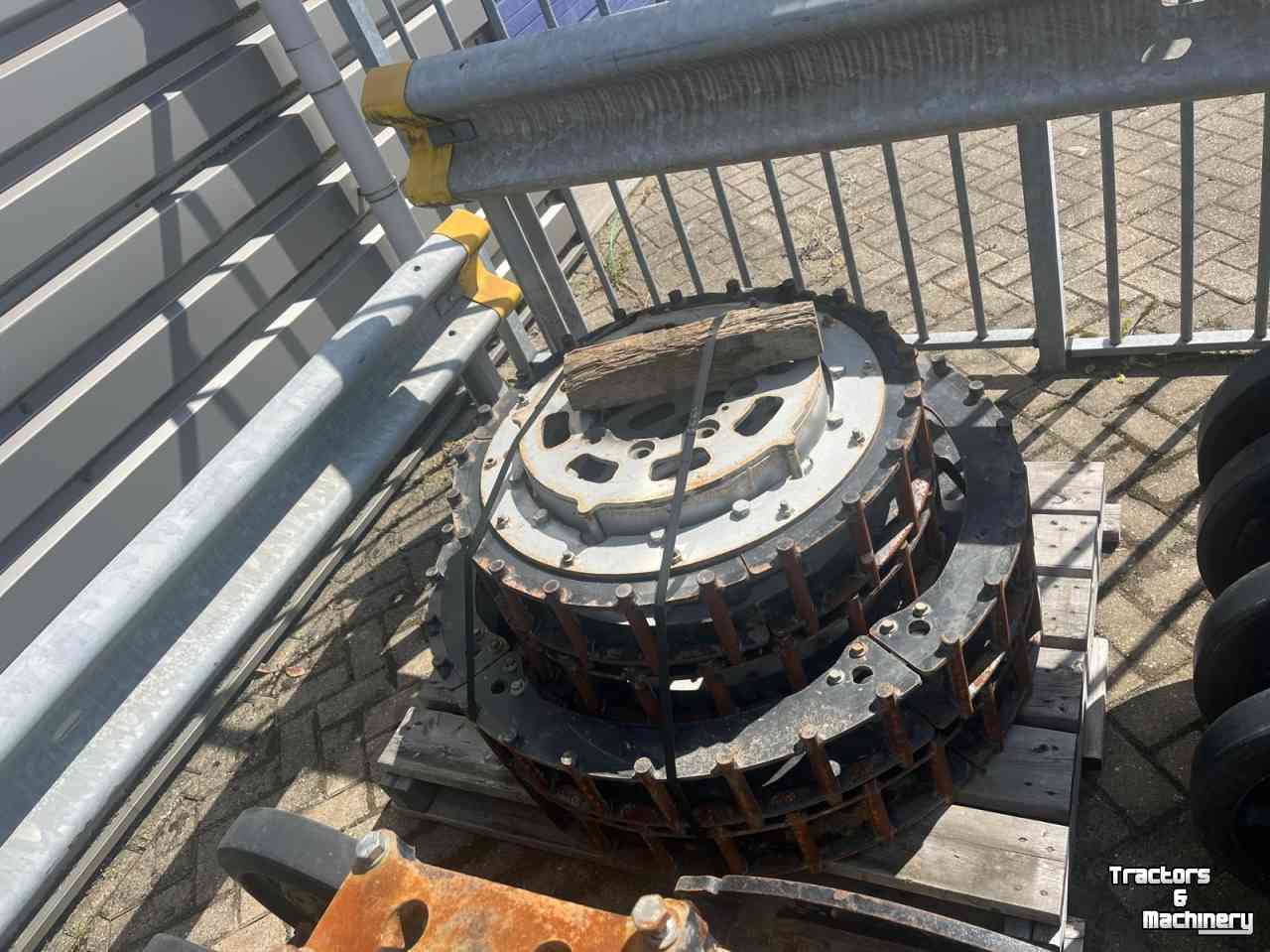 Tracks and driveline  Soucy Track ST612