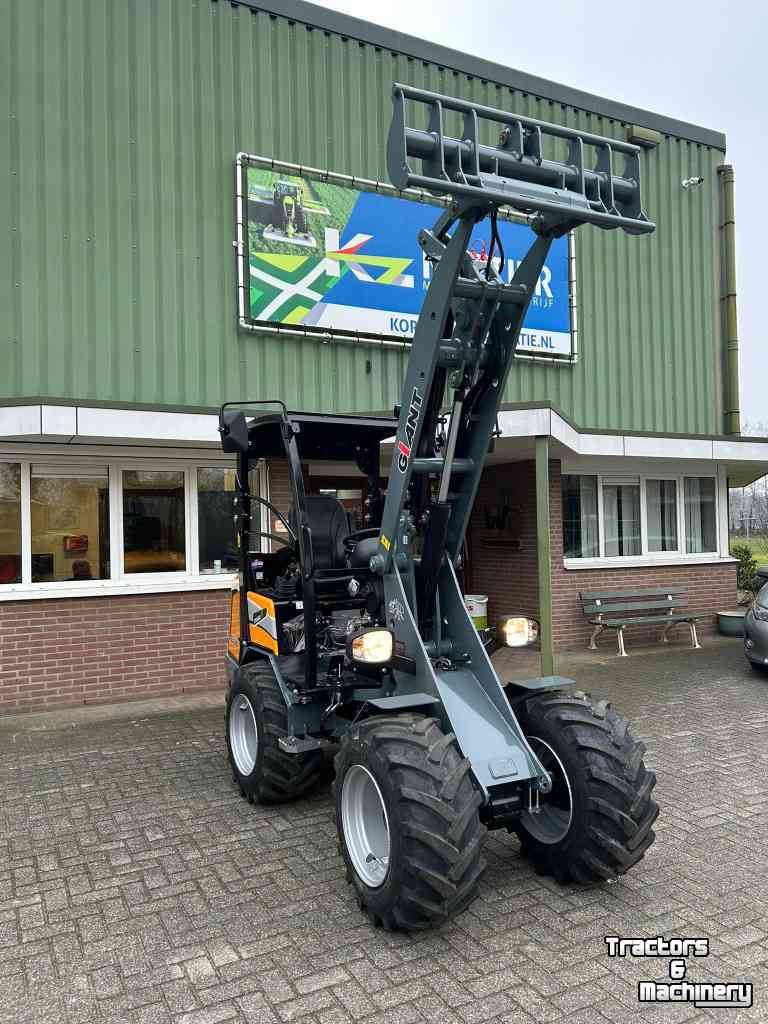 Wheelloader Giant G2500 HD