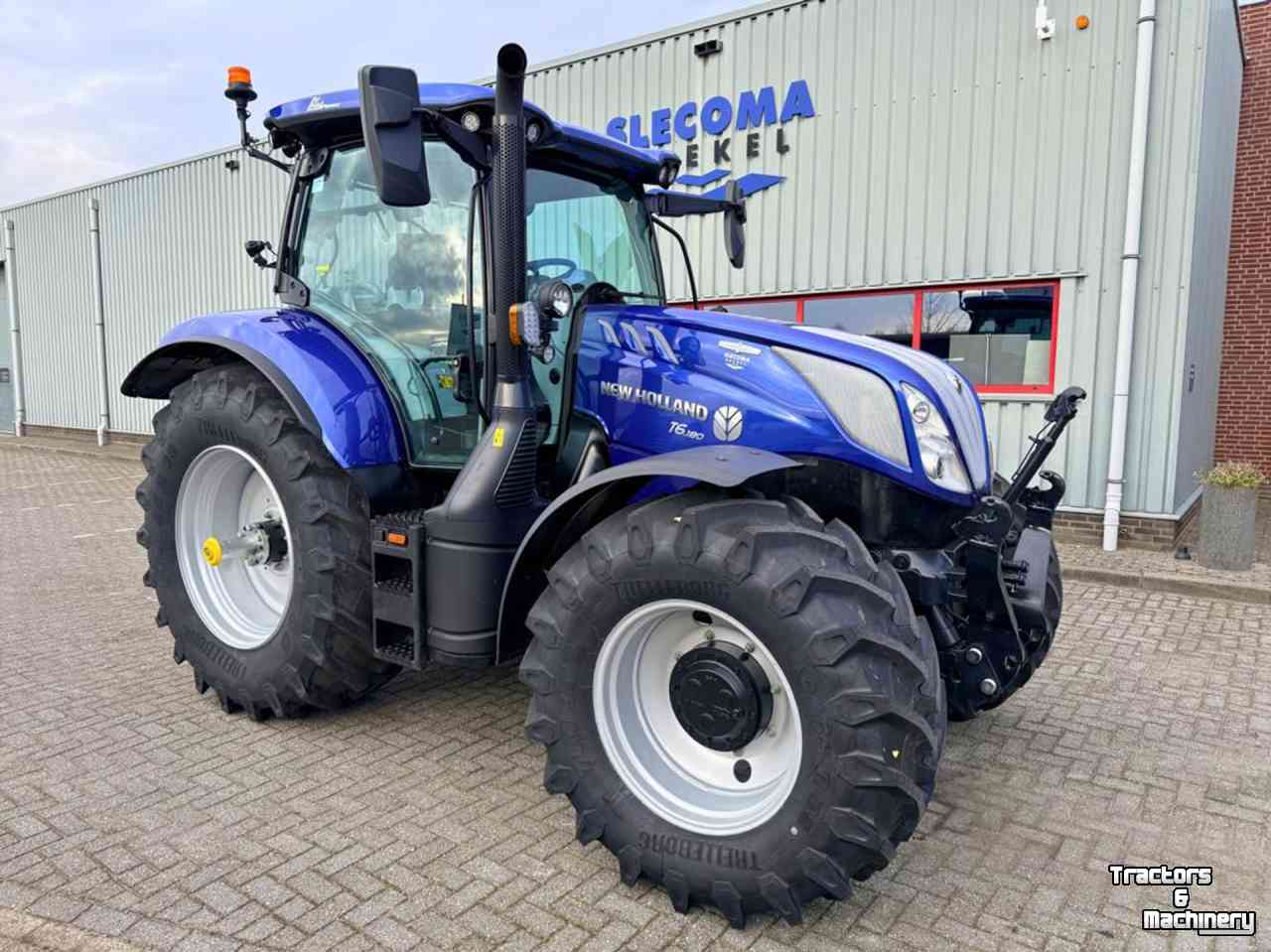 Tractor New Holland T6.180 AC Stage V Blue Power GPS