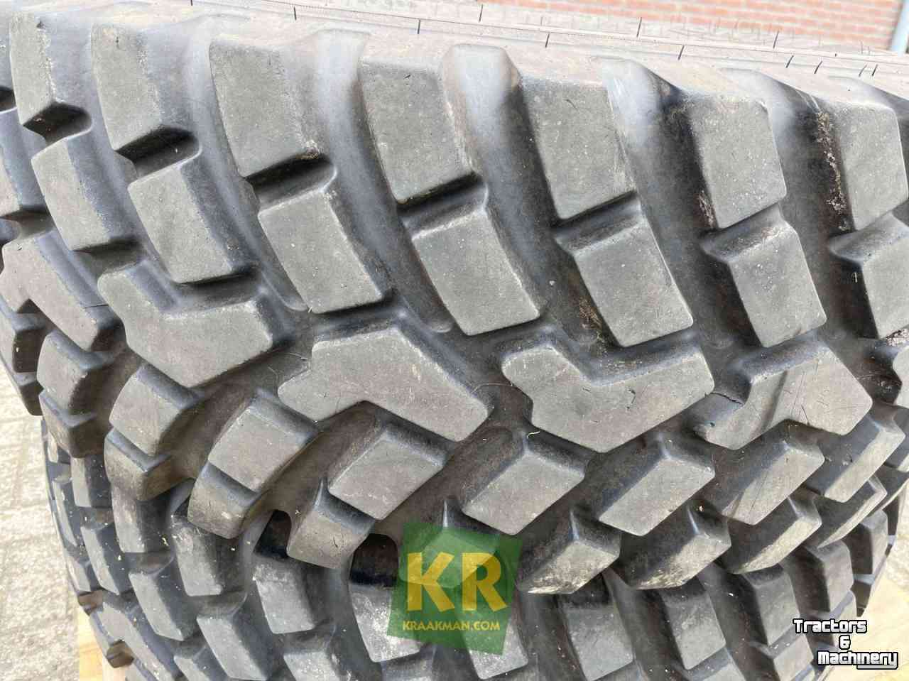 Wheels, Tyres, Rims & Dual spacers BKT 480/80R34 IND (18.4R34) Ride Max + 400/80R24 IND (14.9 R24) Ride max