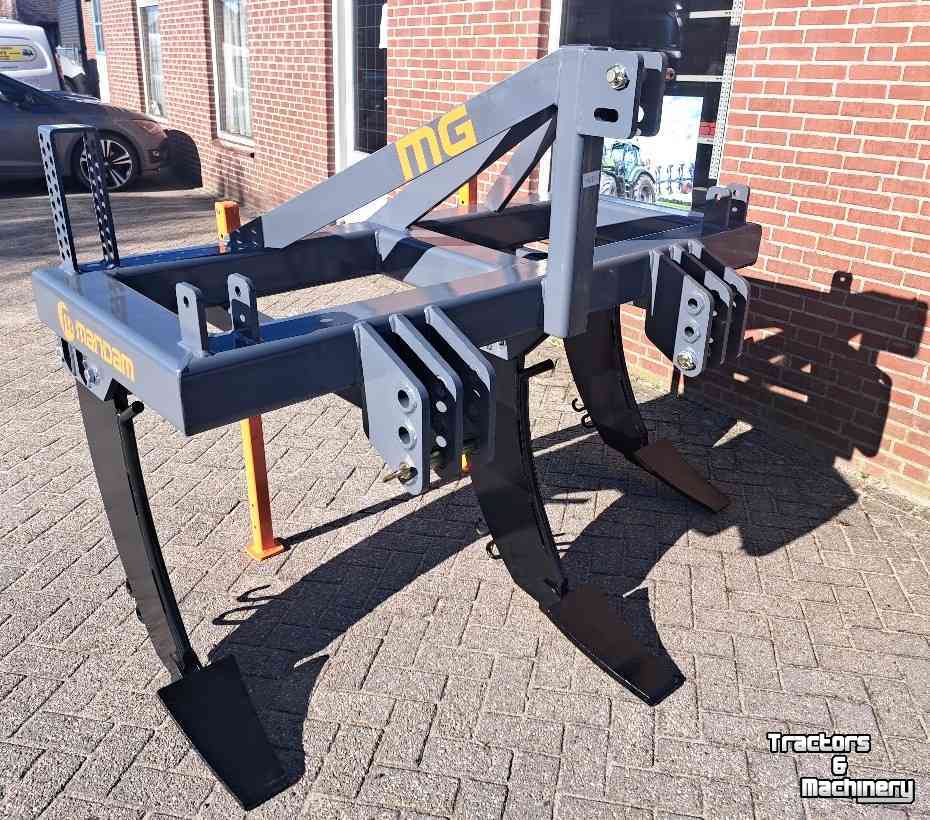 Deep subsoiler Mandam MG 3 1800