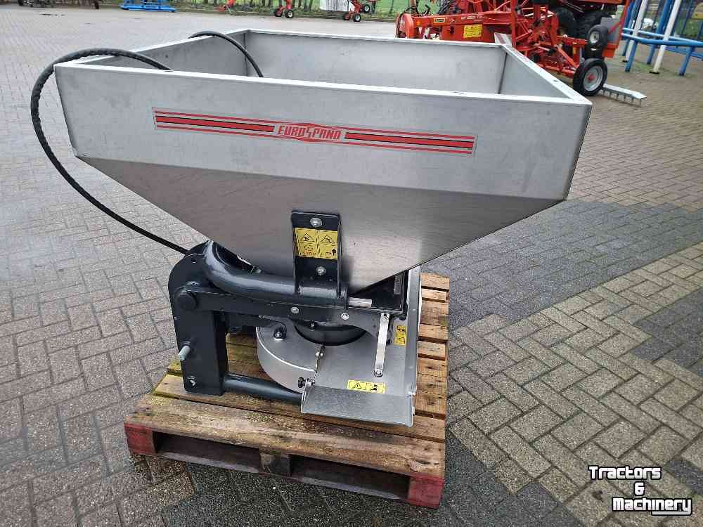 Fertilizer spreader Eurospand Kunstmeststrooier / Meststofstrooier