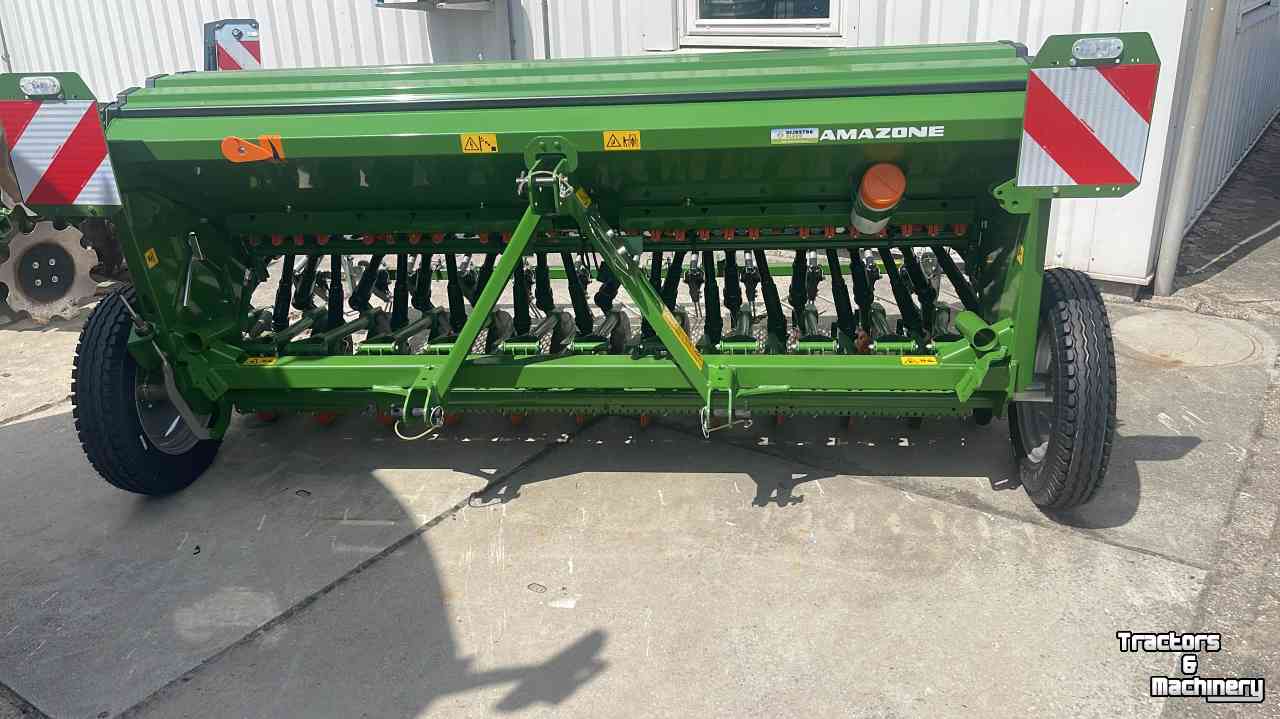 Seed drill Amazone D9 - 3000 Special