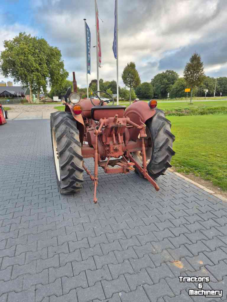 Oldtimers Nuffield 460 Oldtimer Tractor