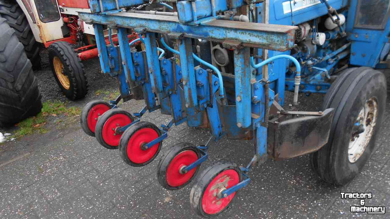 Rows sprayer  rijenspuit