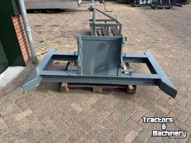 Other earthmoving and heavy equipment and accessories  vlakraam egalisatieframe shovel