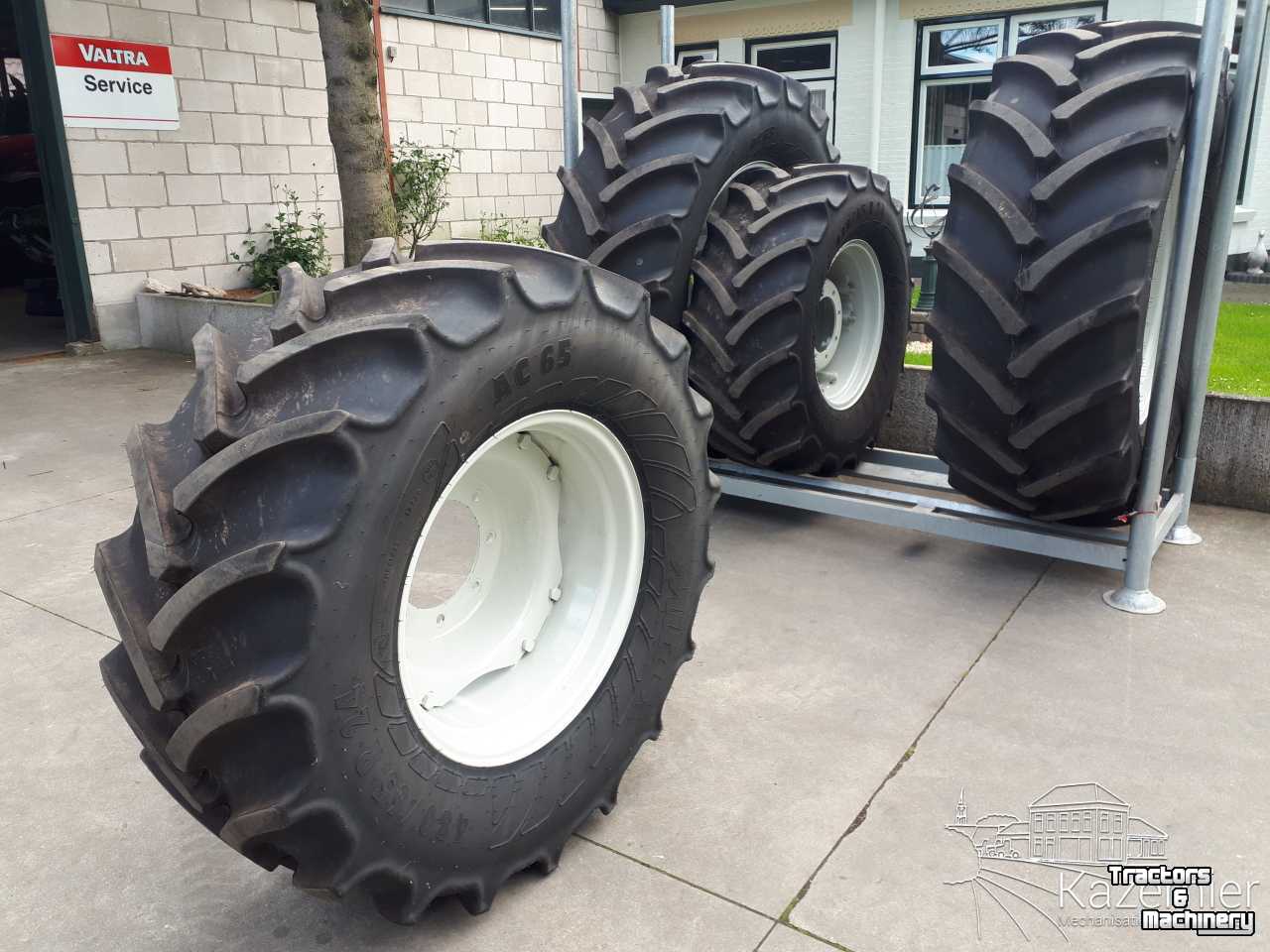 Wheels, Tyres, Rims & Dual spacers Mitas 480/6524 en 600/65R34