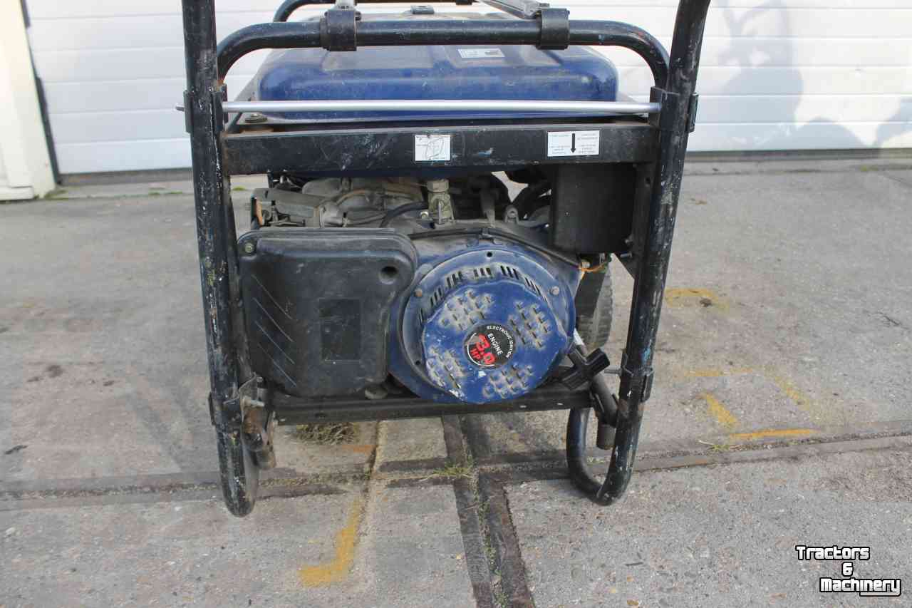 Aggregates  Dutach 5000AE generator aggregaat 230 volt 5000 Watt