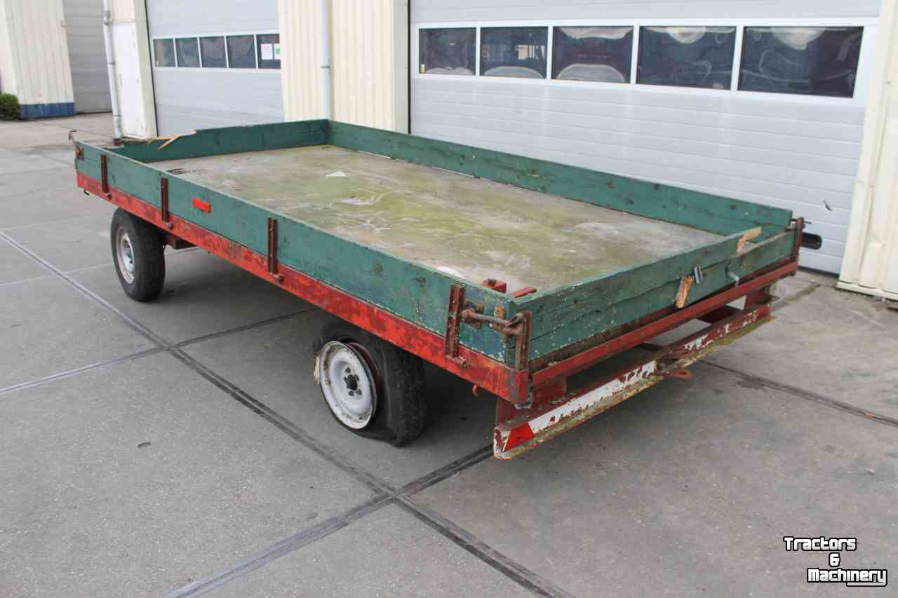 Agricultural wagon  Landbouwwagen balenwagen schamelwagen aanhanger aanhangwagen