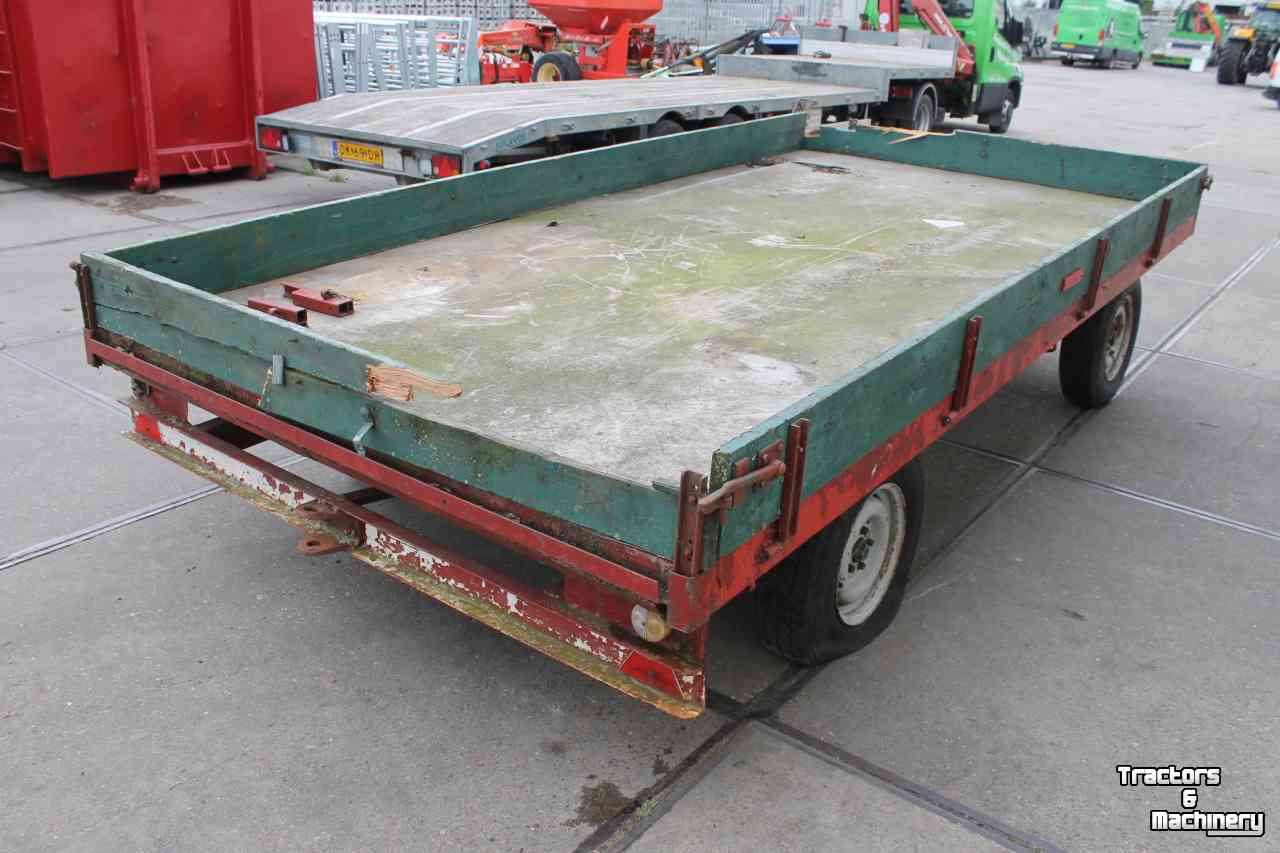 Agricultural wagon  Landbouwwagen balenwagen schamelwagen aanhanger aanhangwagen