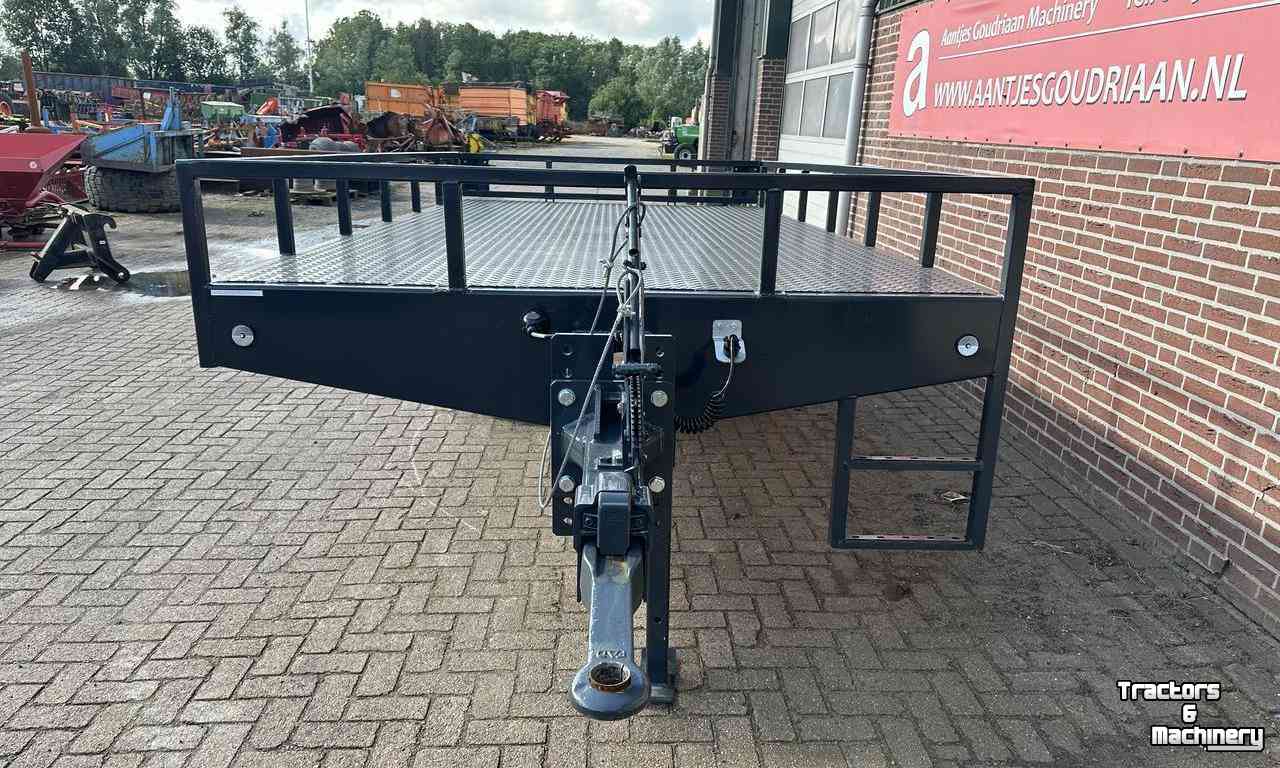 Other earthmoving and heavy equipment and accessories  Bakkenwagen 3.5 Ton Nieuw