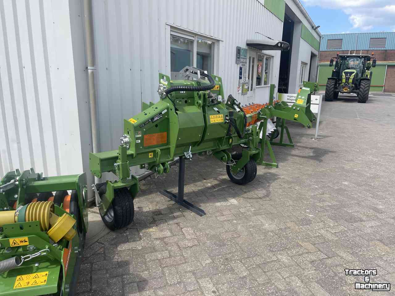 Inter-row cultivator Amazone VR2 Verschuifframe Schmottzer Camera