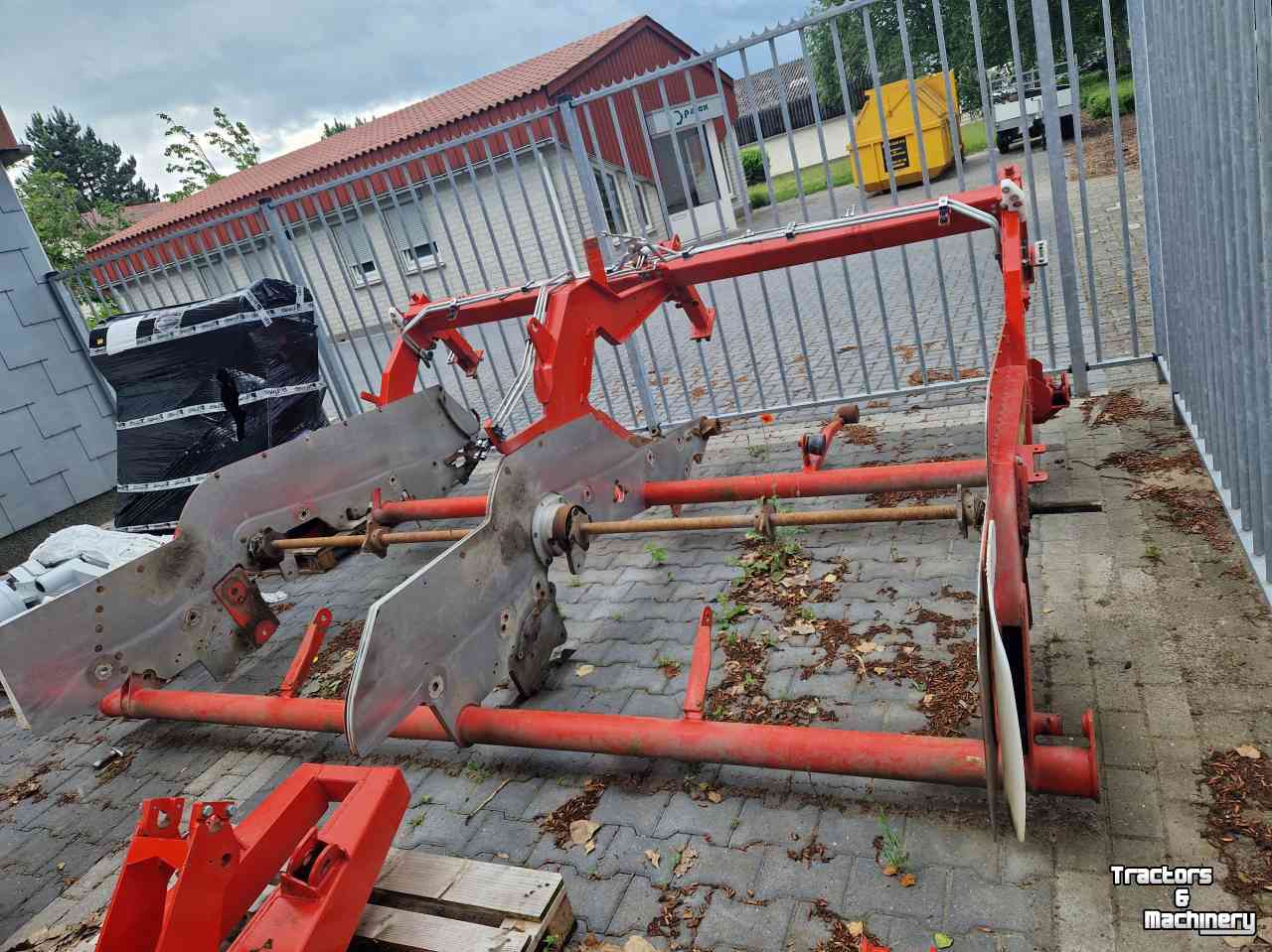 Other harvesters and accessories Dewulf Kwatro