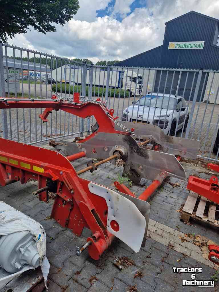 Other harvesters and accessories Dewulf Kwatro