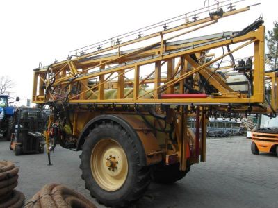 Fieldsprayer pull-type Dubex Mentor