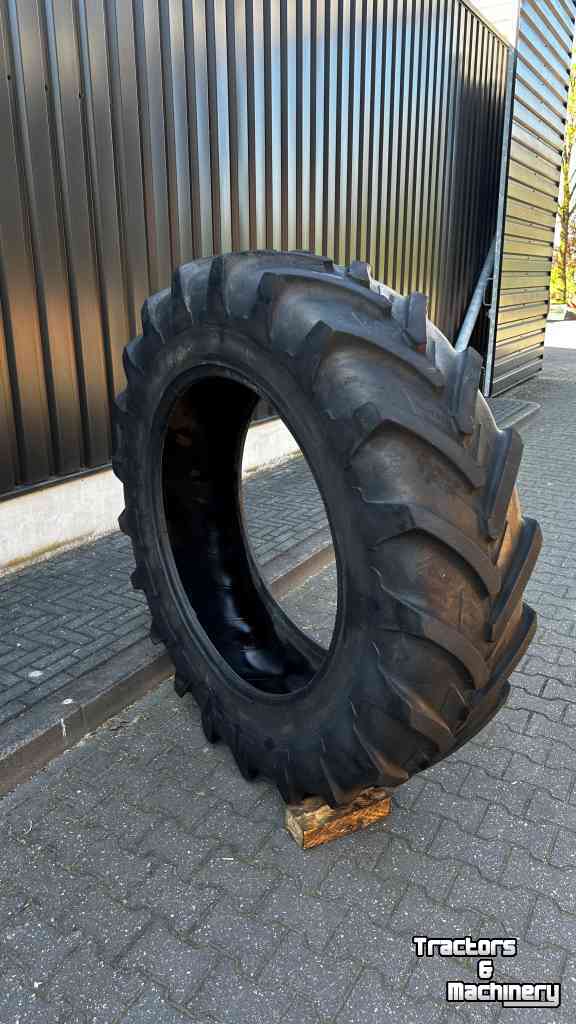 Wheels, Tyres, Rims & Dual spacers Michelin 16.9R38