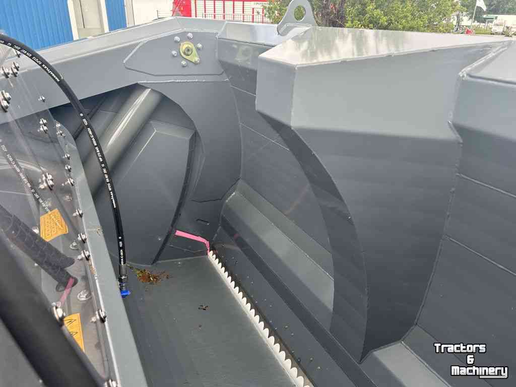 Silage cutting bucket Flingk KHXL 1724 met JCB Q-Fit