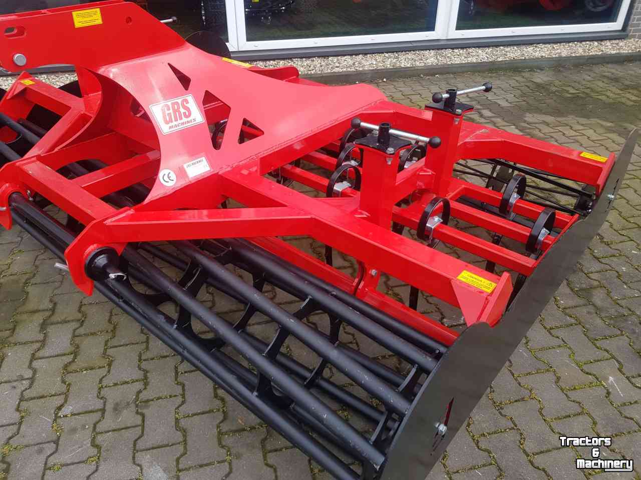 Seedbed combination GRS Vento VT32EPFR-K52 frontverkruimelaar, zaaibedbereider