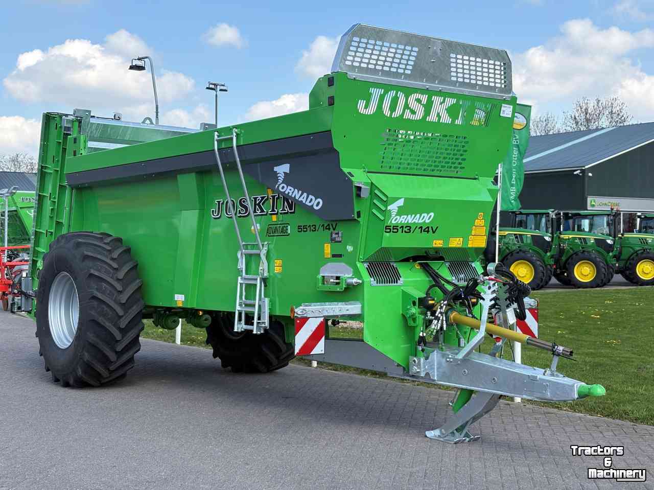 Manure spreader Joskin TORNADO 3 5513/14V