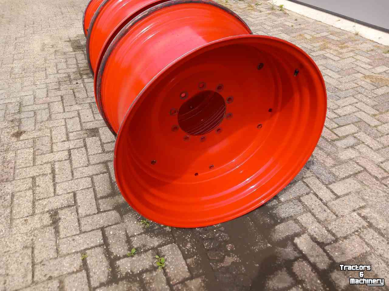 Wheels, Tyres, Rims & Dual spacers Fendt velgenset 18x28 en 23x38