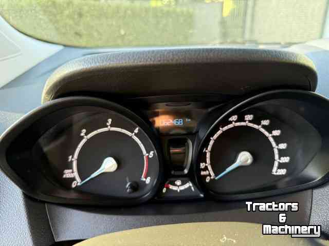 Other machines and accessories for the workshop and yard Ford Transit Courier 1.5 TCI diesel - 62000KM !!