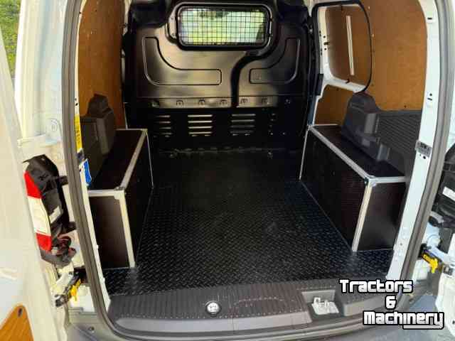 Other machines and accessories for the workshop and yard Ford Transit Courier 1.5 TCI diesel - 62000KM !!