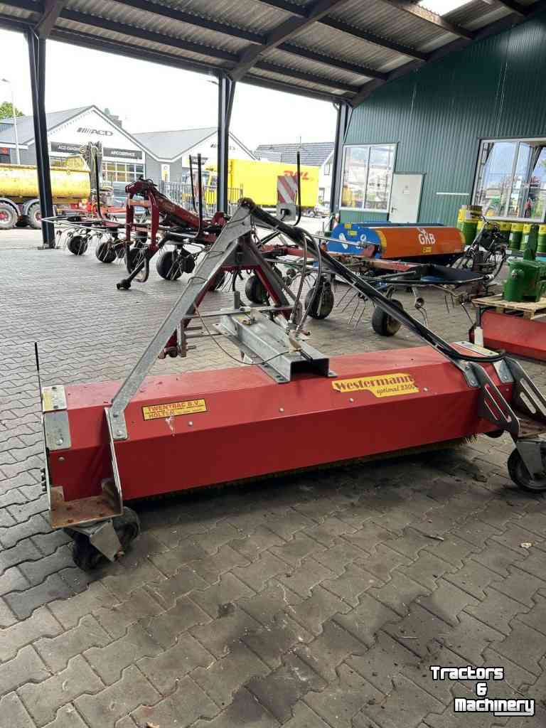 Sweeper Westermann Optimal 2300 Veegmachine
