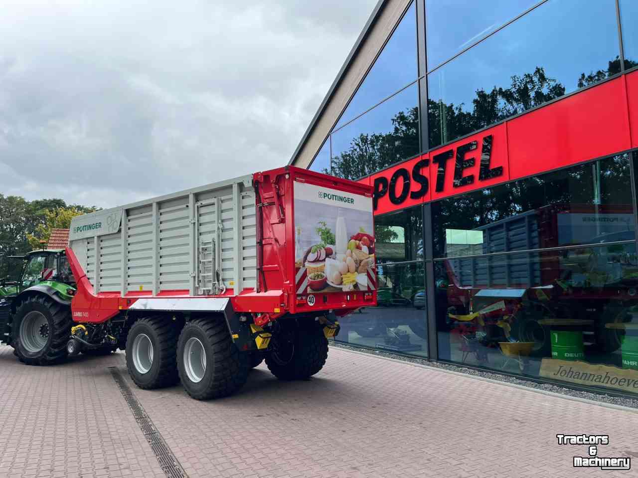 Self-loading wagon Pottinger Jumbo 7400