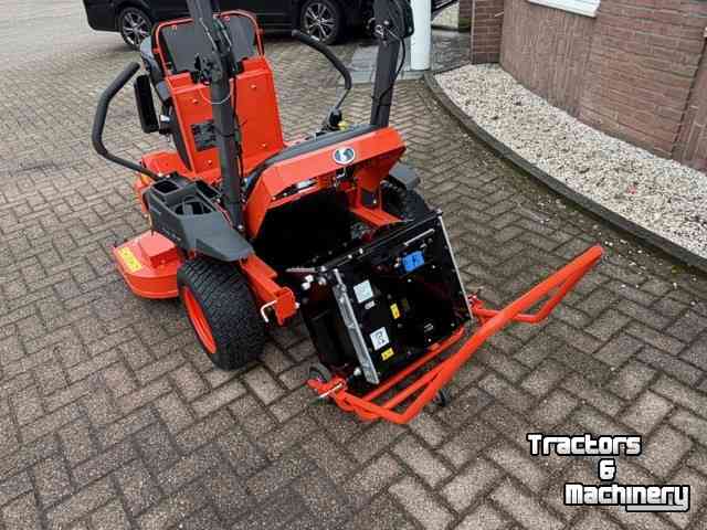 Ride-on mower Kubota ZE-481