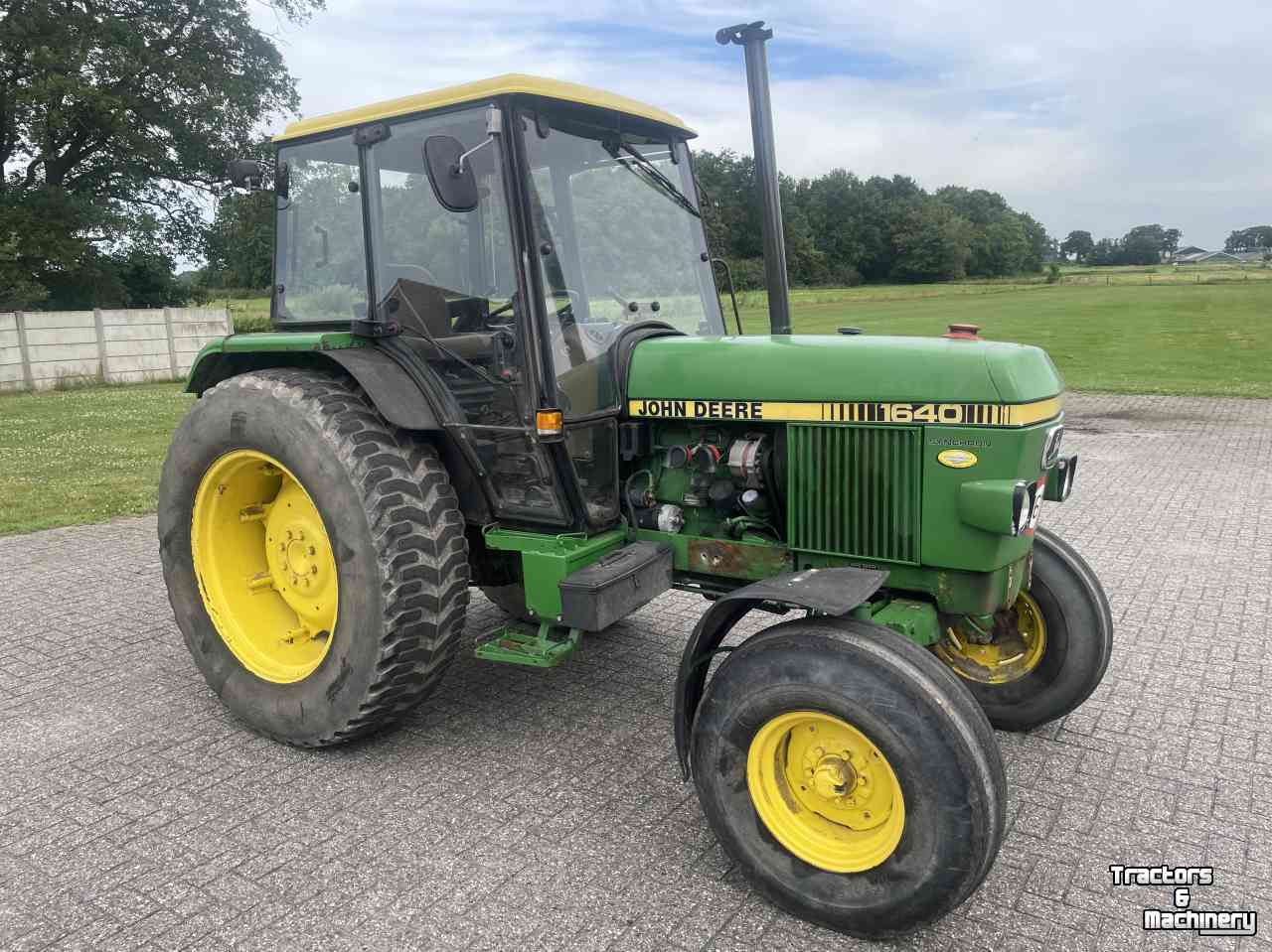 Tractor John Deere 1640 MC-1