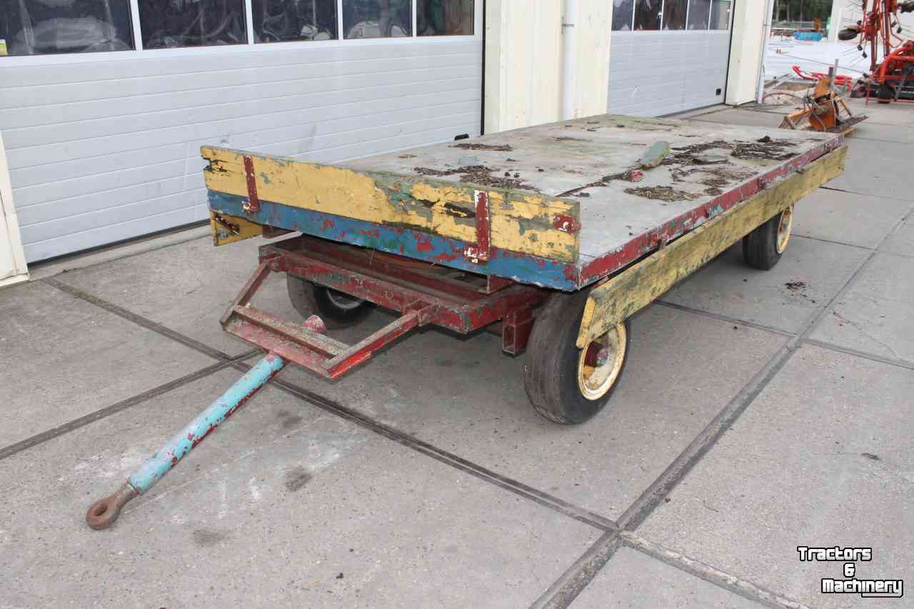 Agricultural wagon  Landbouwwagen balenwagen schamelwagen aanhanger aanhangwagen
