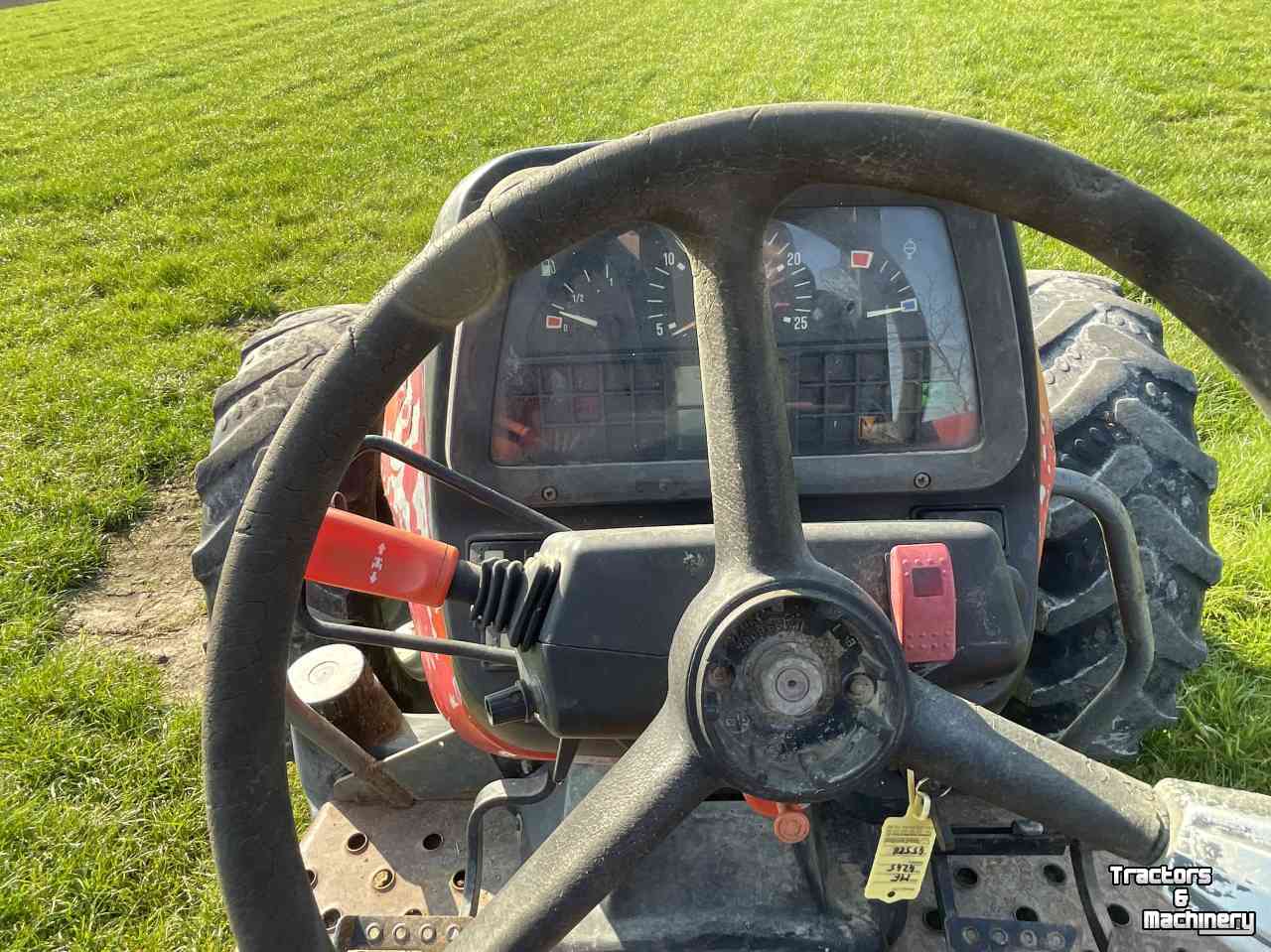 Tractor Massey Ferguson 4245