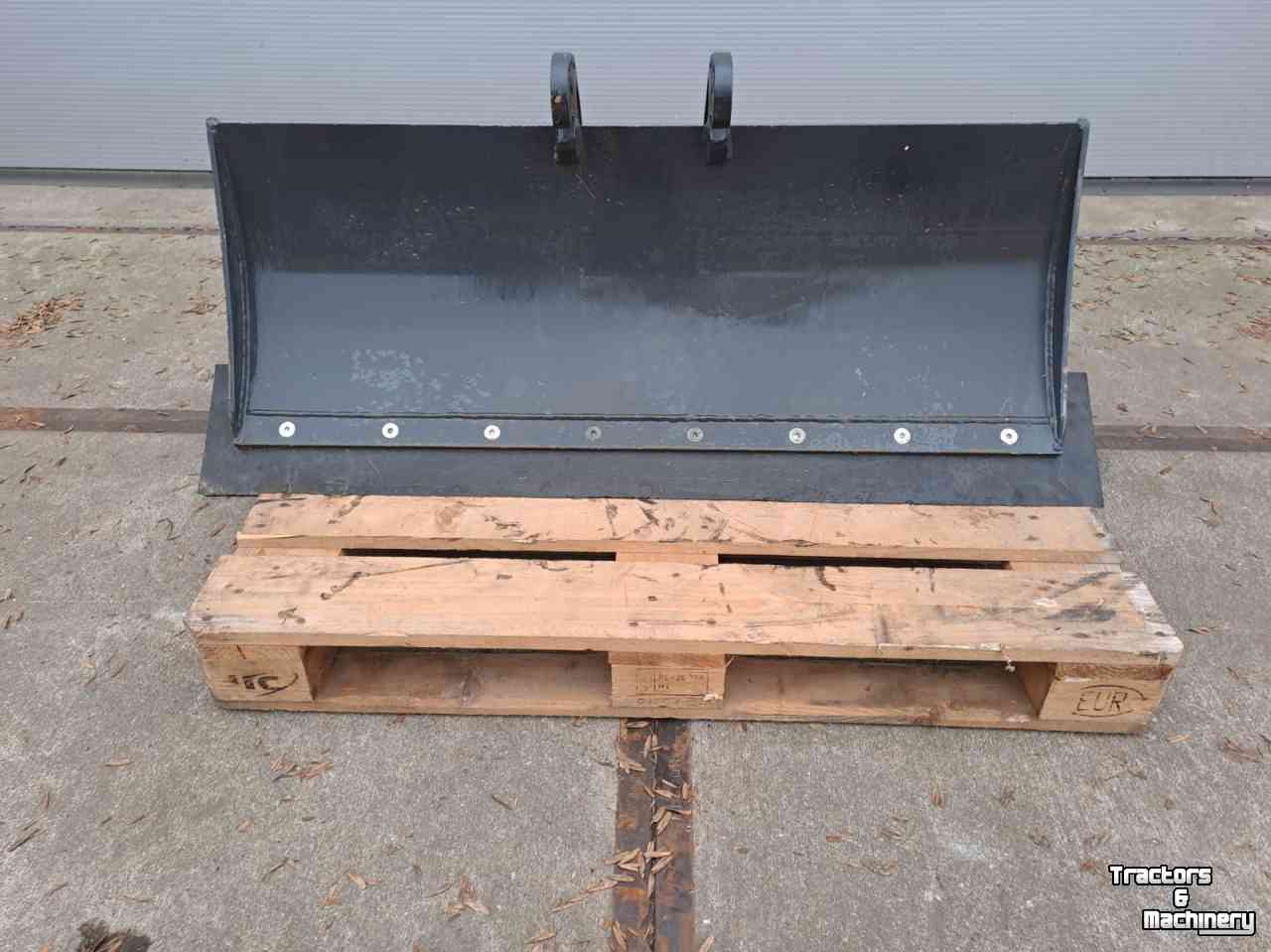 Rubber yard scraper  Schaaf CW 05 - 1200