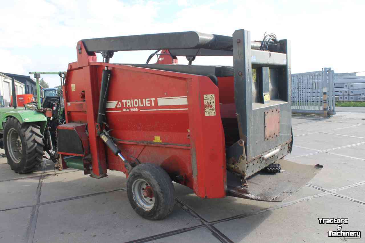Silage grab-cutter wagon Trioliet UKW5000 uitkuilwagen voerwagen voerdoseerwagen