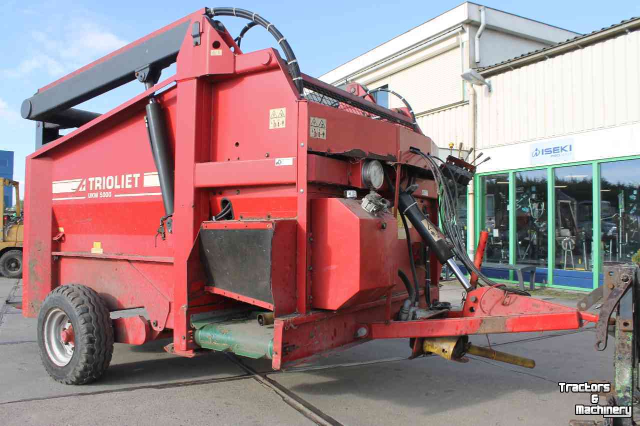 Silage grab-cutter wagon Trioliet UKW5000 uitkuilwagen voerwagen voerdoseerwagen