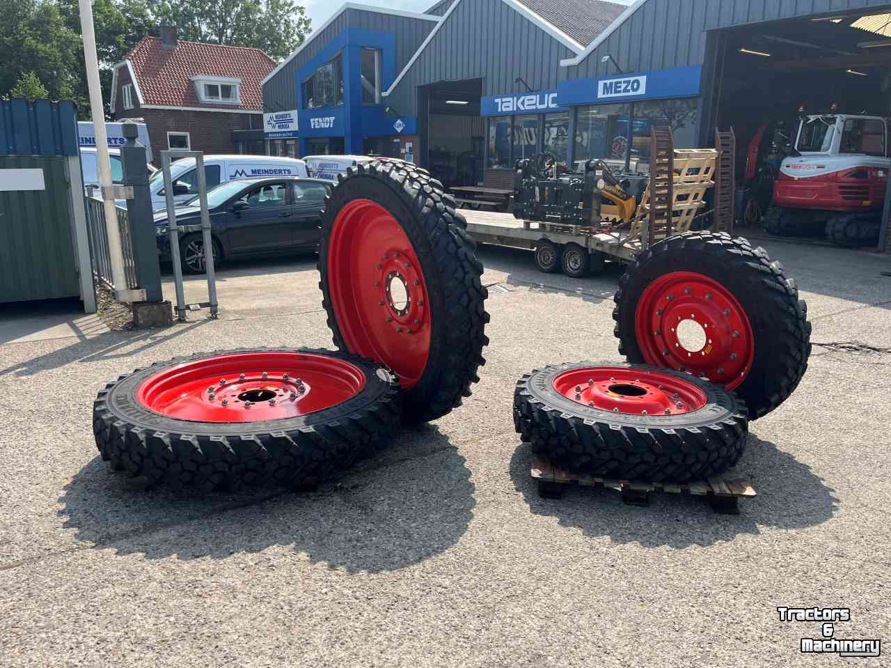 Wheels, Tyres, Rims & Dual spacers Alliance VF270/95R32 & VF270/95R48 AgriFlex+
