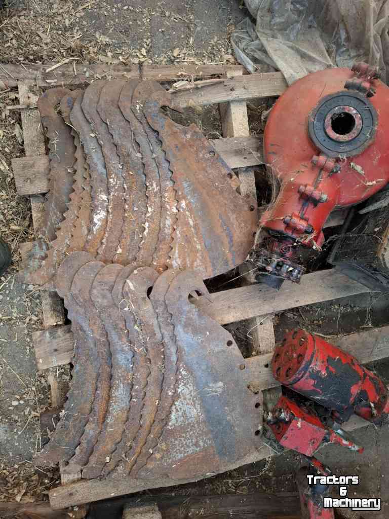 Self-loading wagon Strautmann Opraapwagen onderdelen
