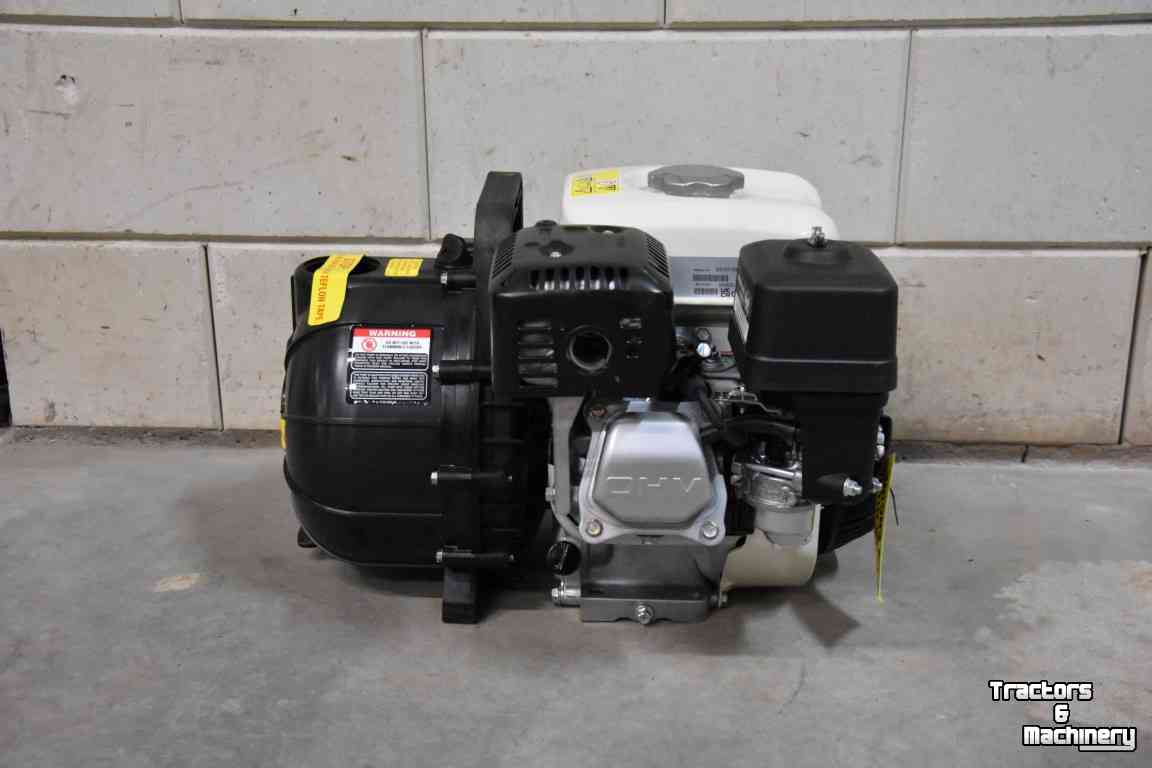 Other fertilization equipment and accessories Honda benzine kunstmestpomp
