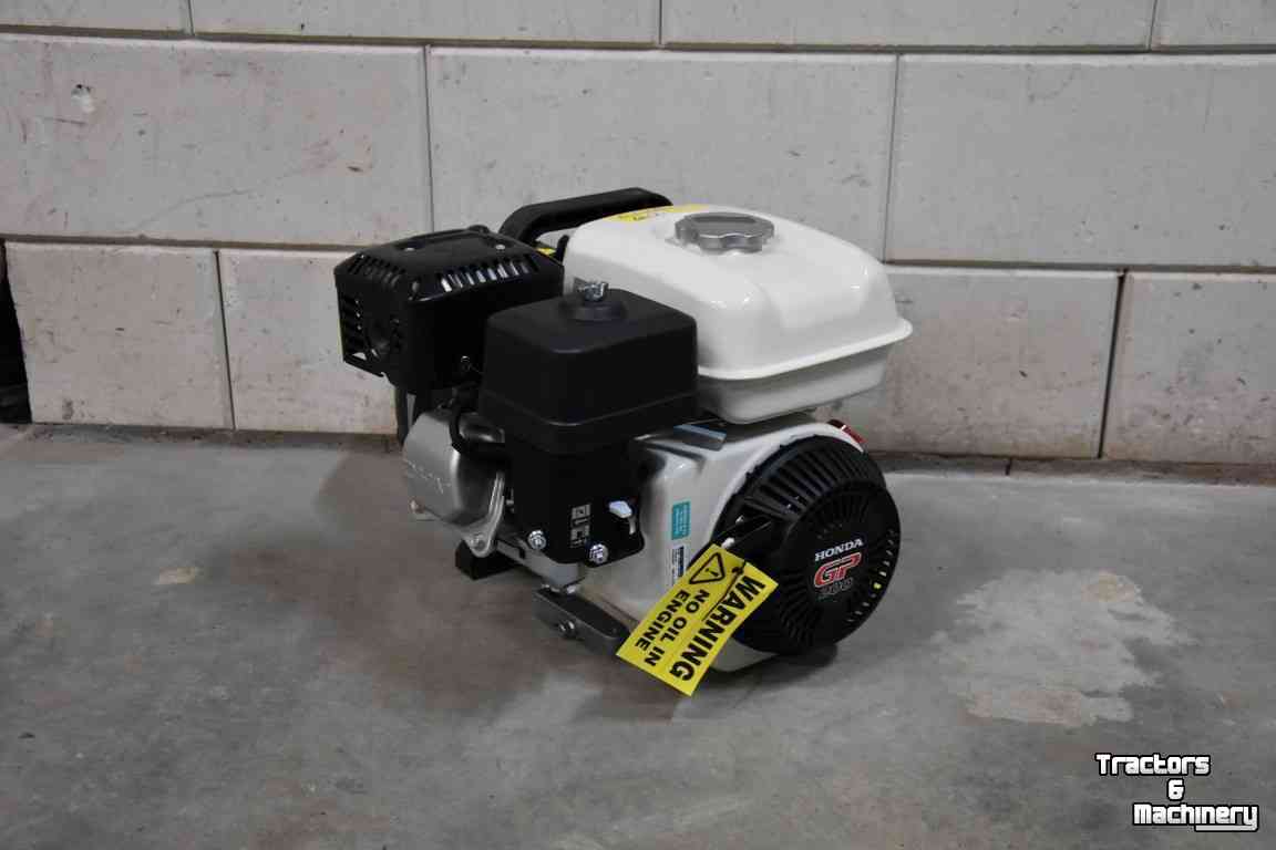 Other fertilization equipment and accessories Honda benzine kunstmestpomp