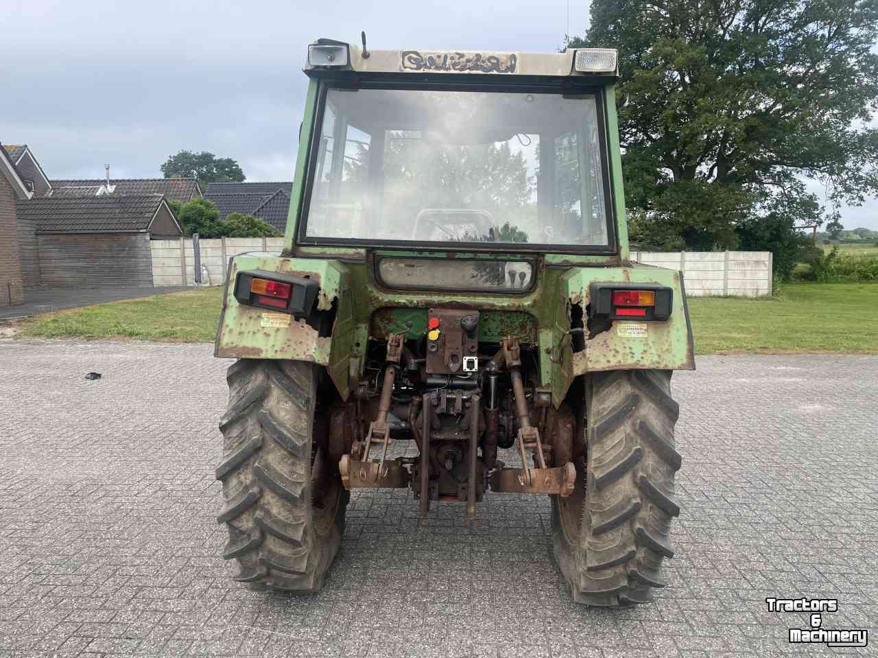 Tractor Fendt 305 LS 40KM