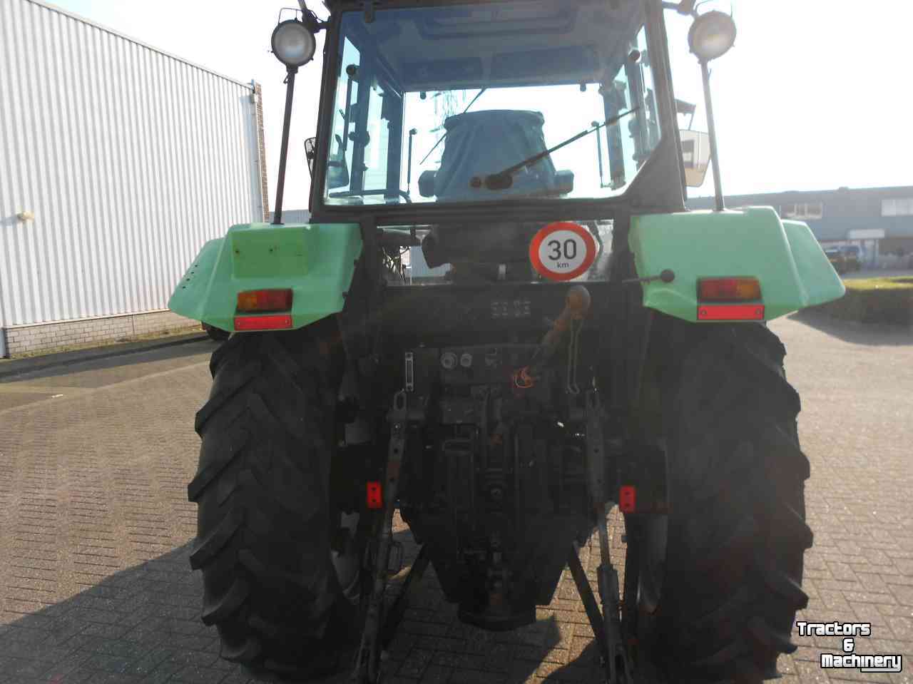 Tractor Deutz-Fahr agroxtra 4.47