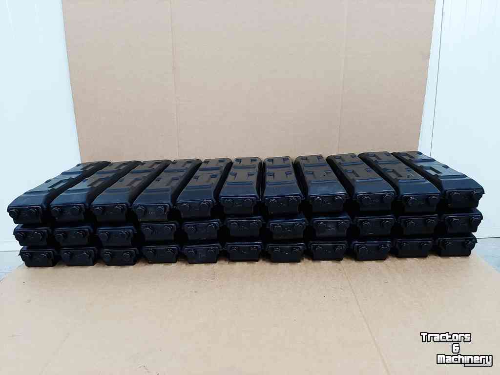 Articulated platforms Aichi Rubberpads