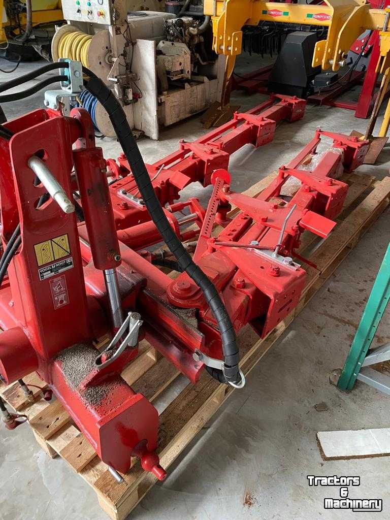 Diverse used spare-parts Vogel & Noot Ploeg onderdelen