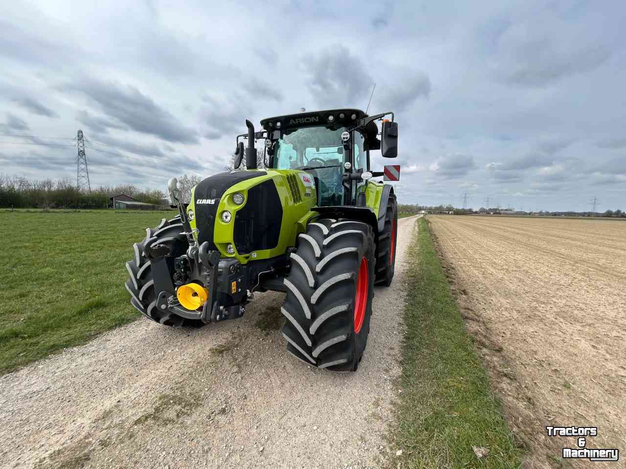 Tractor Claas Arion 660 CMATIC CEBIS