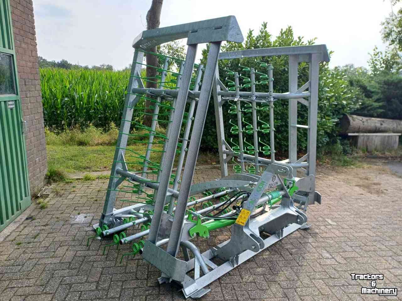Meadow aerator Zocon Greenkeeper 6 MTR PLUS