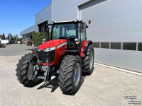 Tractor Massey Ferguson 5711M Dyna 4