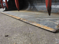 Silage Grabbucket / Grabfork Giant PLKB-K2-1400-EUR Pelikaanbak silagegrijper hydraulische bovenklem mestbak mestgrijper Euro voorlader aankoppeling