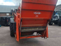Straw spreader for boxes Kuhn PRIMOR 2060H STROSTROOIER