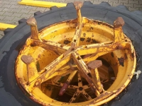 Wheels, Tyres, Rims & Dual spacers Molcon 17.5x25 dubbelucht 5 ster