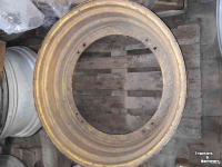 Wheels, Tyres, Rims & Dual spacers John Deere velg DW16x38